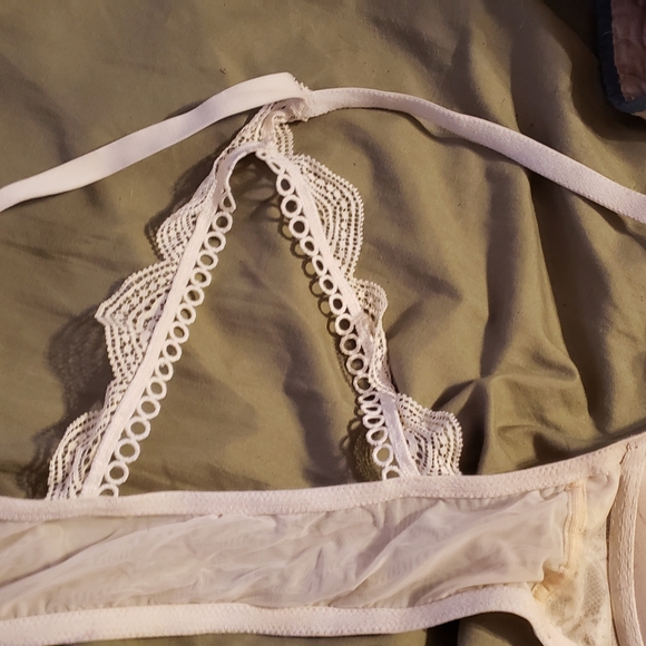 Victoria secret push up bra - Picture 6 of 11